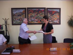 Podpis pogodbe za ureditev 3. faze Komunalne infrastrukture v Poslovno servisni coni Vrtača v Semiču 2